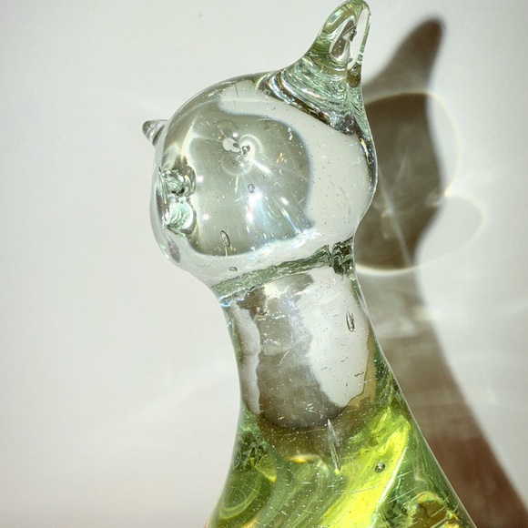 Vintage Murano Style Blown Glass Cat Fish In Belly Paperweight - Picture 5 of 9